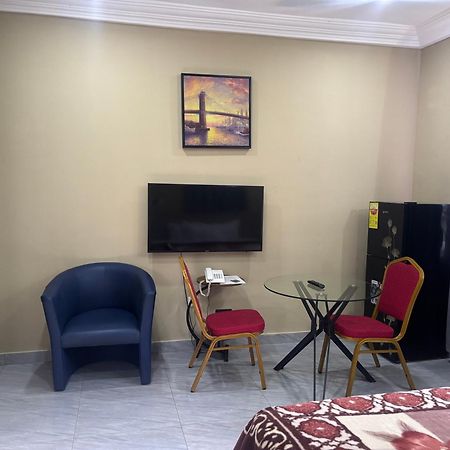 Bonsukoda Lodge Madina Eksteriør billede