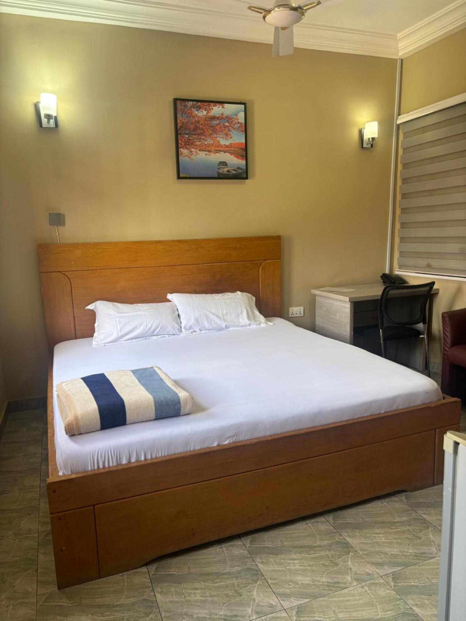 Bonsukoda Lodge Madina Eksteriør billede