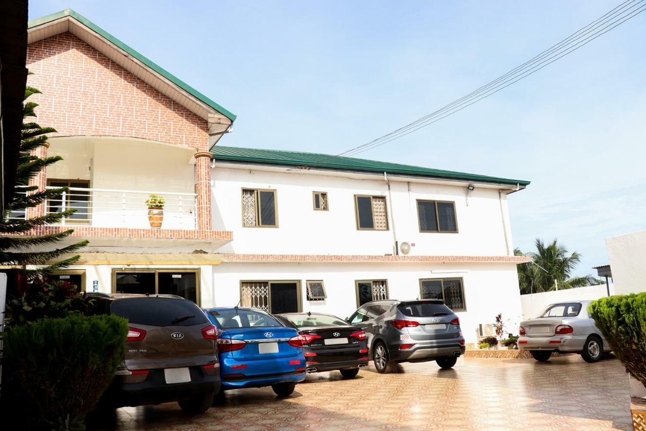 Bonsukoda Lodge Madina Eksteriør billede